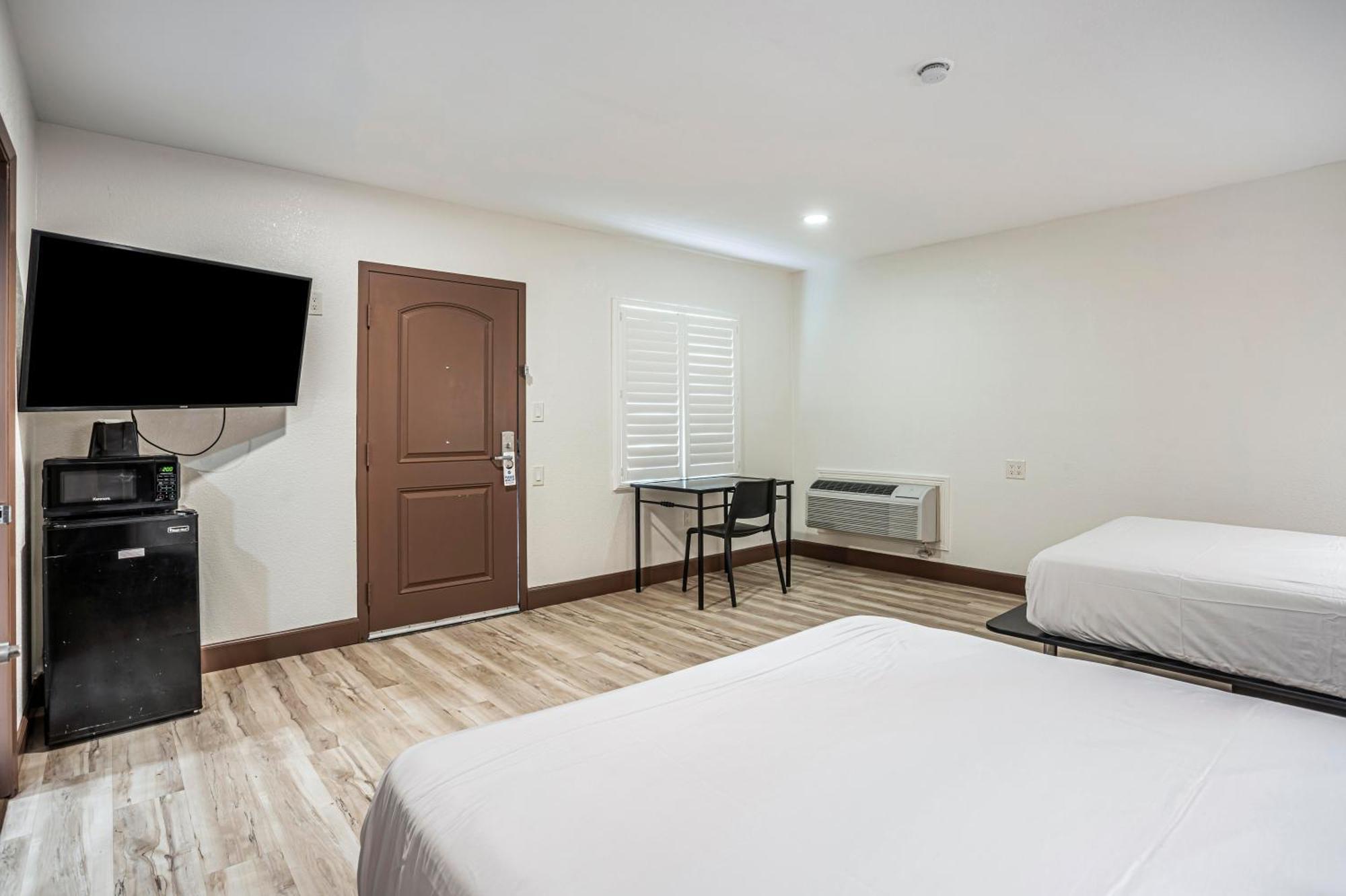 The Greens Hotel On Stockton サクラメント エクステリア 写真