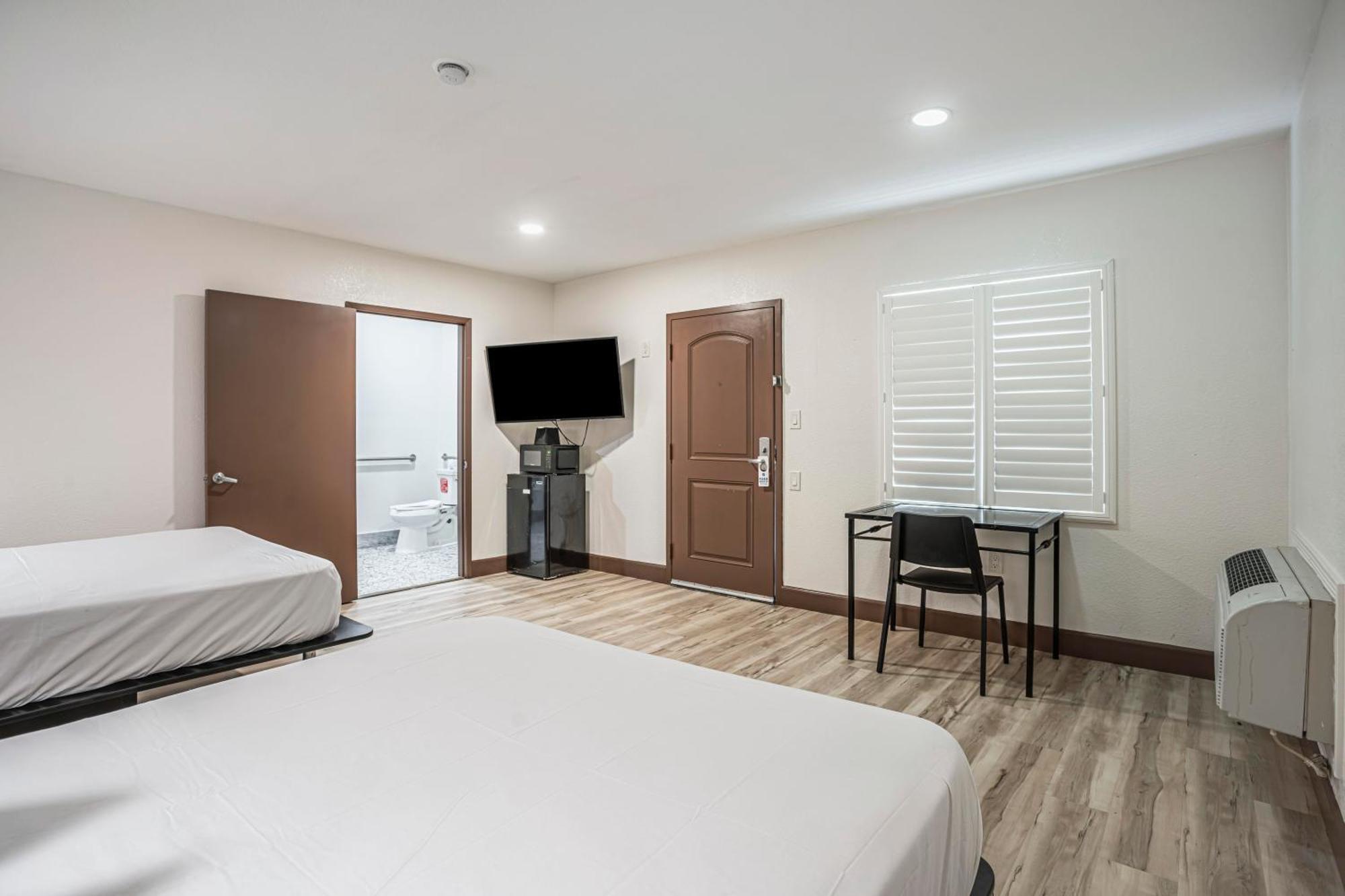 The Greens Hotel On Stockton サクラメント エクステリア 写真