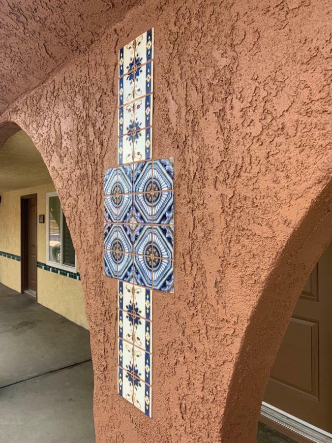 The Greens Hotel On Stockton サクラメント エクステリア 写真