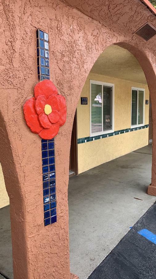 The Greens Hotel On Stockton サクラメント エクステリア 写真